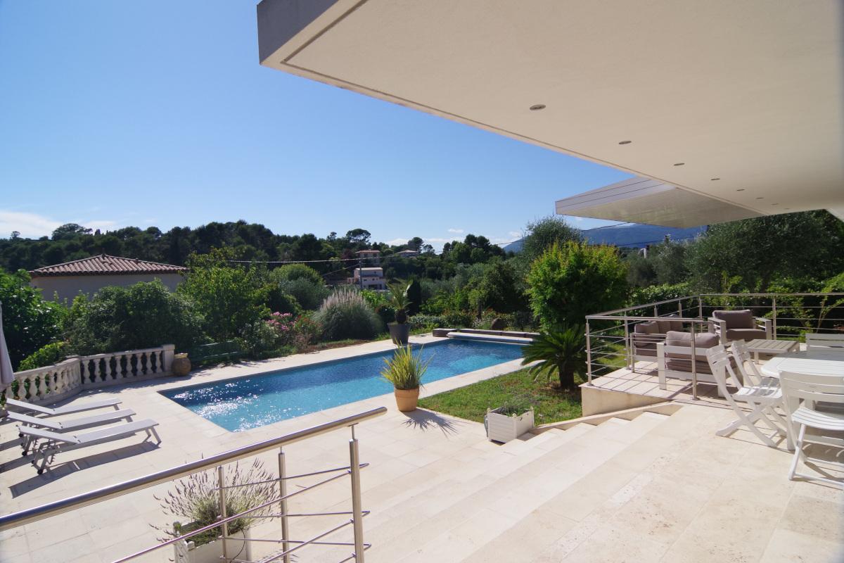 Terrasse Maison valbonne